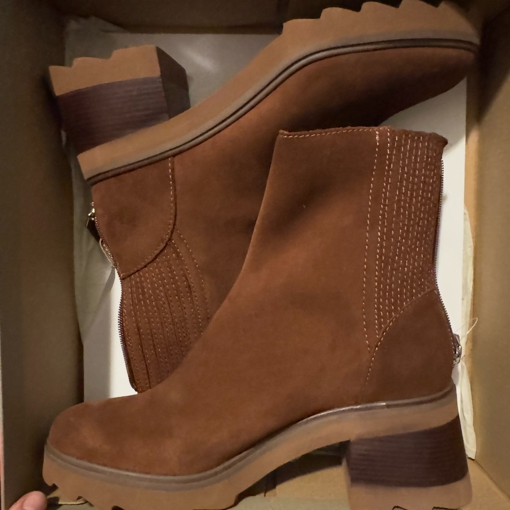 Dolce Vita Martey Boot size 8
